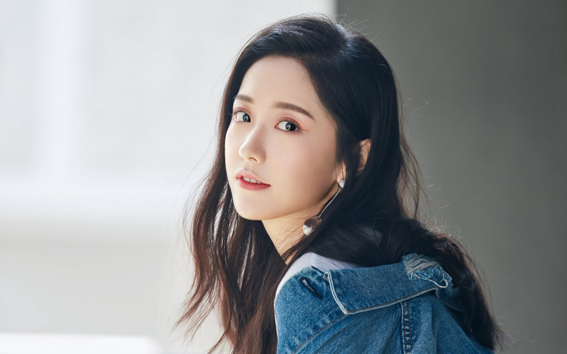 爱游戏体育-女足青年梯队培养计划成效显著，中国女足青少年队员
