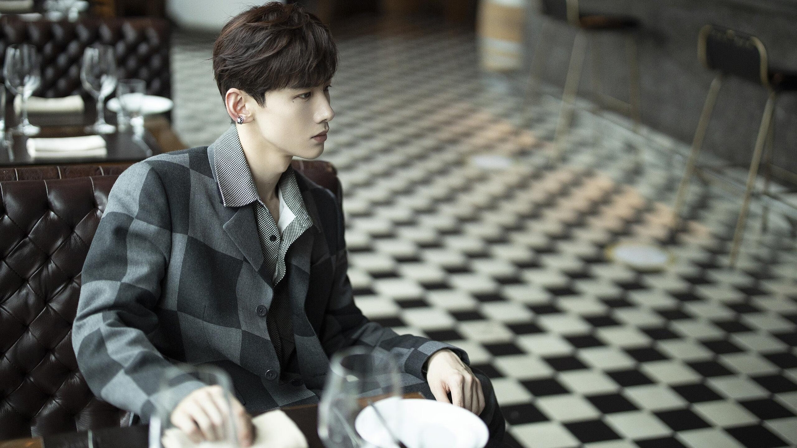 AYX体育官网-转身速度缩短，助力成绩突破，提高转身速度